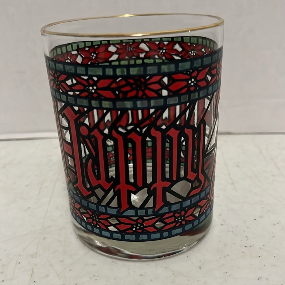 Set of four Vintage Houze Happy Holidays 12oz Glasses
